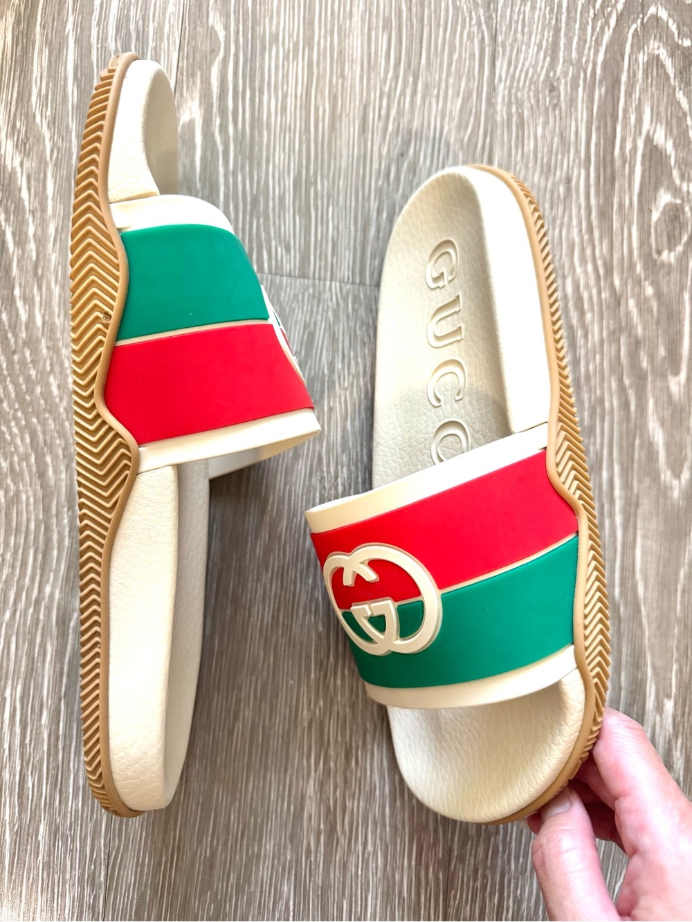 Gucci Pool Slides with Red and Green Stripes Logo - Picture 2 of 4